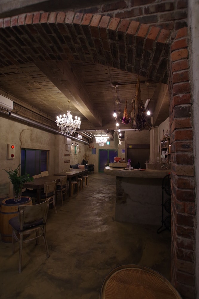 cinnamon guest house dogo hostel