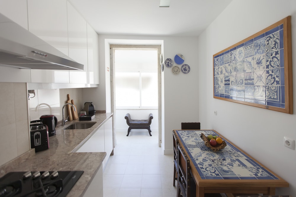 otilia apartments