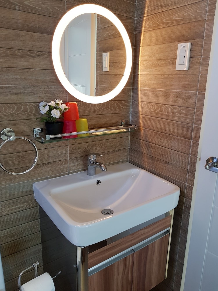 blue ocean boutique hotel boracay island philippines