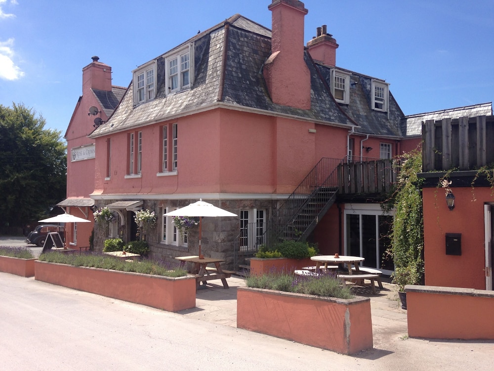rose and crown