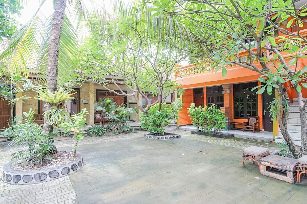 mahendra beach inn