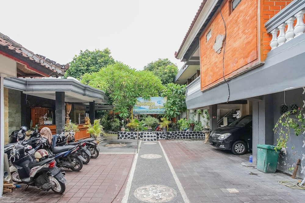 mahendra beach inn