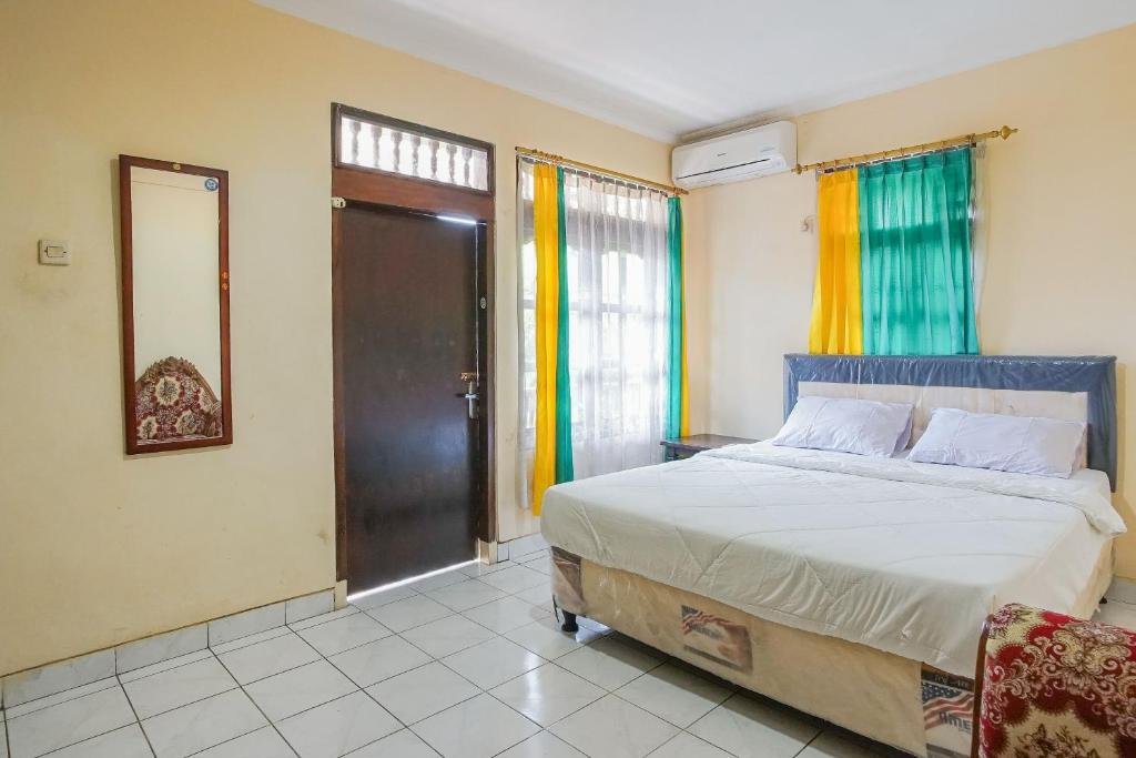 mahendra beach inn