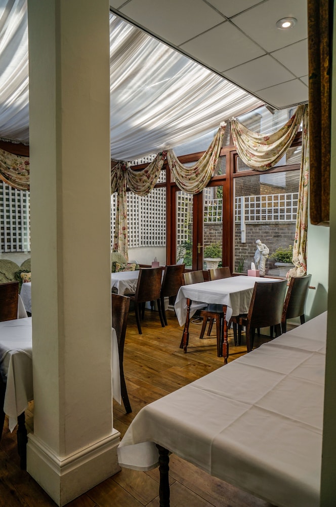 the abbey notting hill