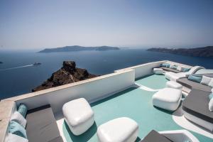 Andronikos Santorini,Imerovigli>>Fira,4 star