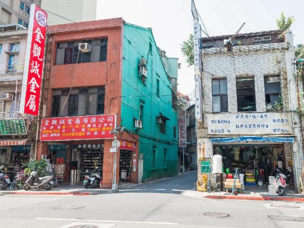 beimen wow poshtel hostel