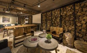 beimen wow poshtel hostel