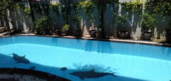 the moon villa hoi an