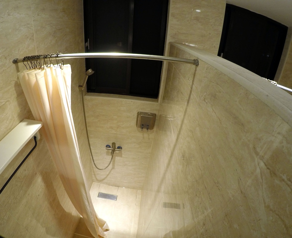 lutel hotel xpark gloria outlets shin kong cinemas