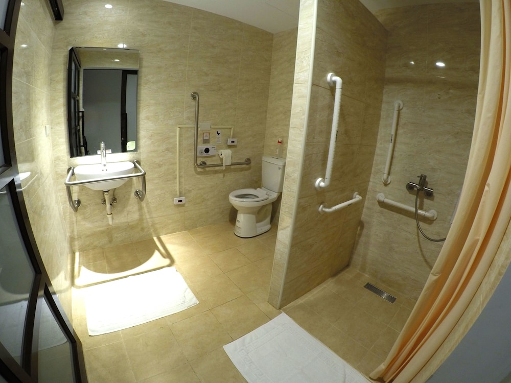 lutel hotel xpark gloria outlets shin kong cinemas