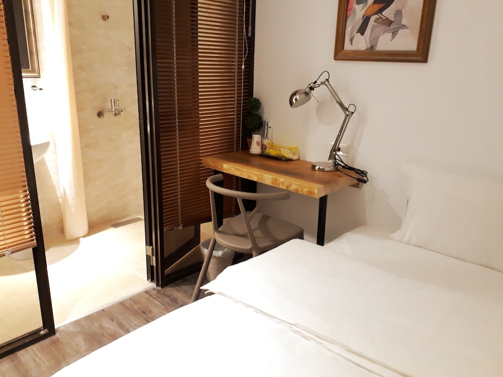 lutel hotel xpark gloria outlets shin kong cinemas