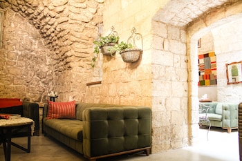 al hakim boutique hotel old town nazareth