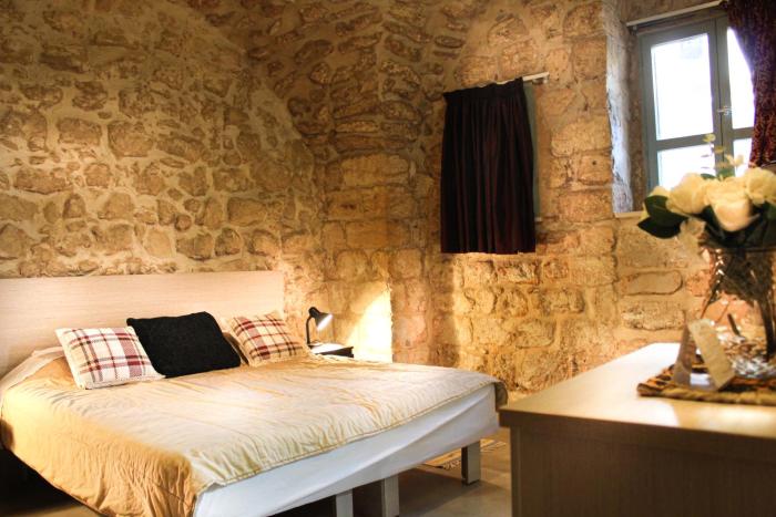 al hakim boutique hotel old town nazareth