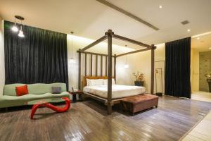 Moonlight Motel,Taichung>>Changhua,4 star