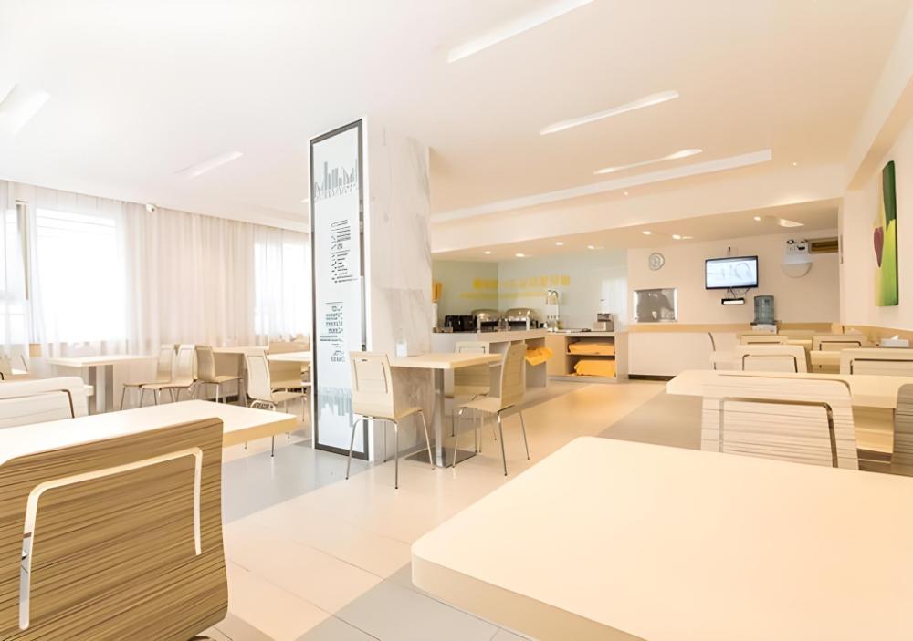 city comfort inn qinzhou hengji square