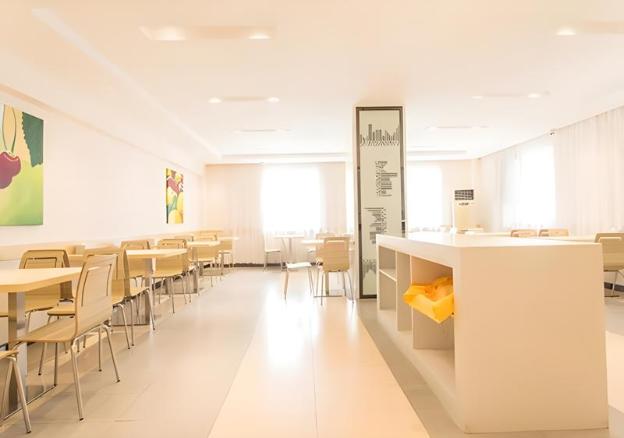 city comfort inn qinzhou hengji square