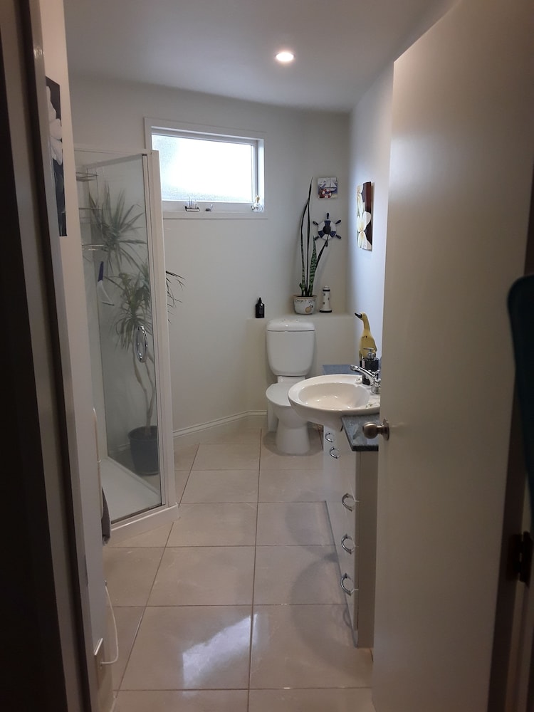 cave rock guest house