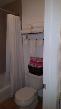 The Caribbean Court Boutique Hotel,South Beach>>Indian River County,3 star