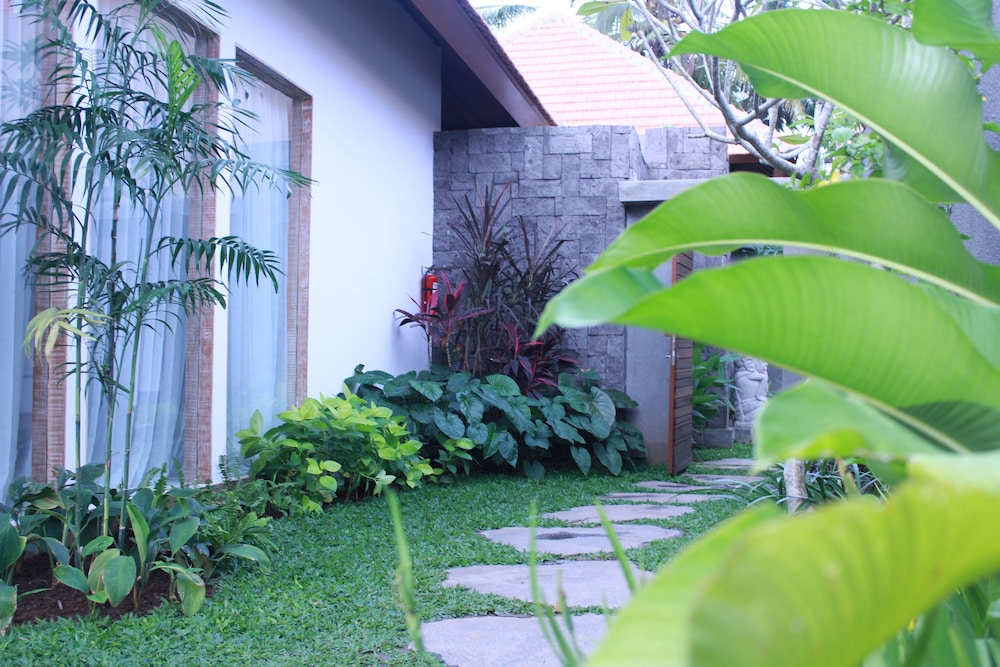 purana boutique resort