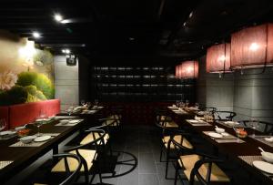 the chi boutique hotel