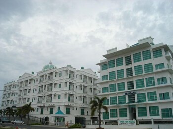 Mciti Suites,Marudi>>Lutong,4 star