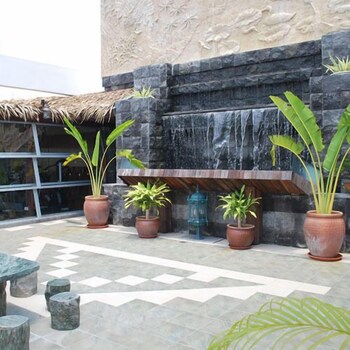 Mciti Suites,Marudi>>Lutong,4 star