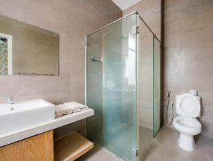 new corner shamrock beach villas seaview