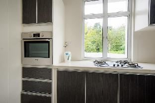 new corner shamrock beach villas seaview