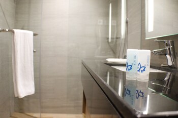 batiqa hotel lampung