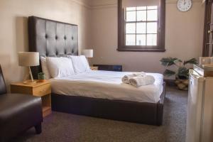 Campsie Hotel,Burwood>>Blaxcell,3 star