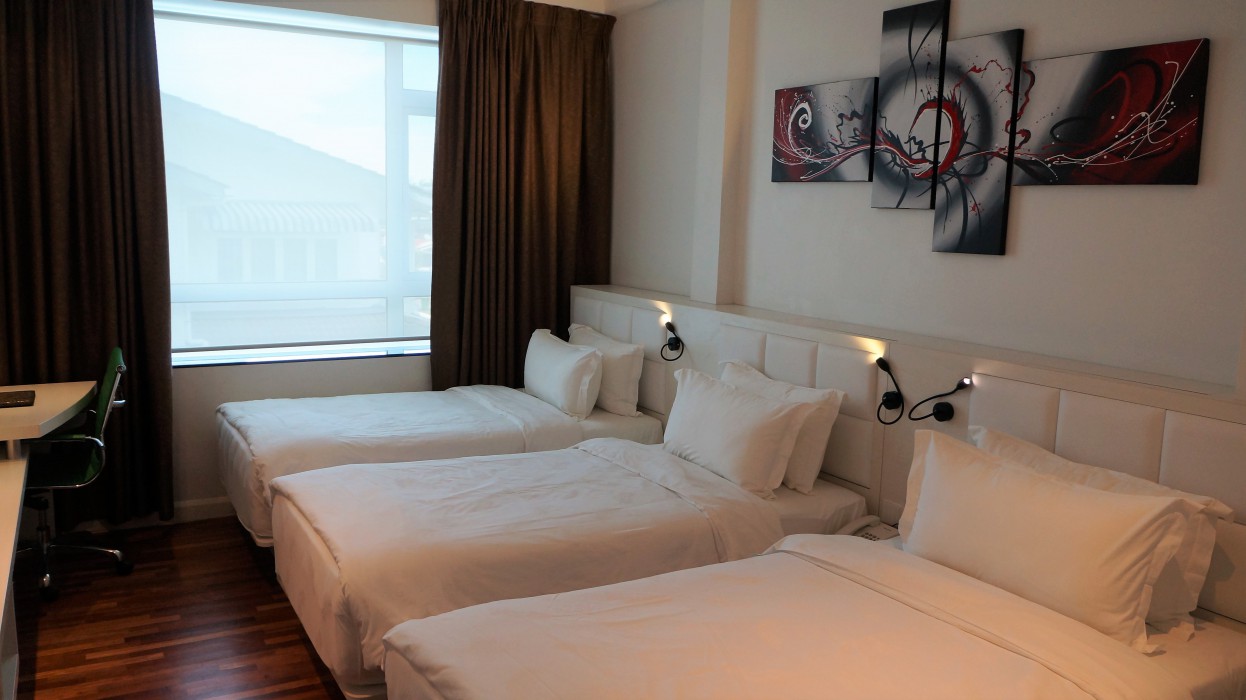 pine garden hotel