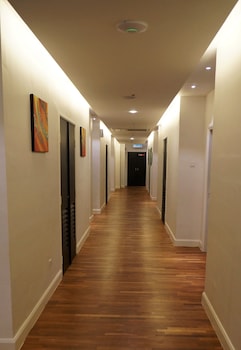 pine garden hotel