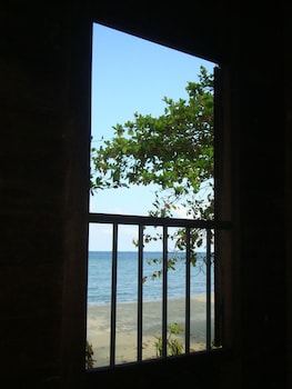 mutiara beach resort