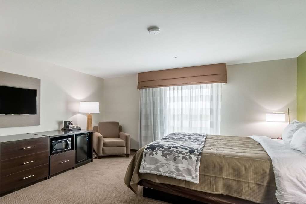 sleep inn and suites college station near university