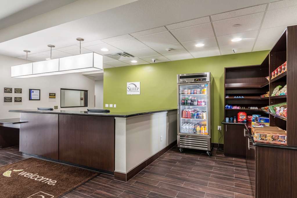 sleep inn and suites college station near university