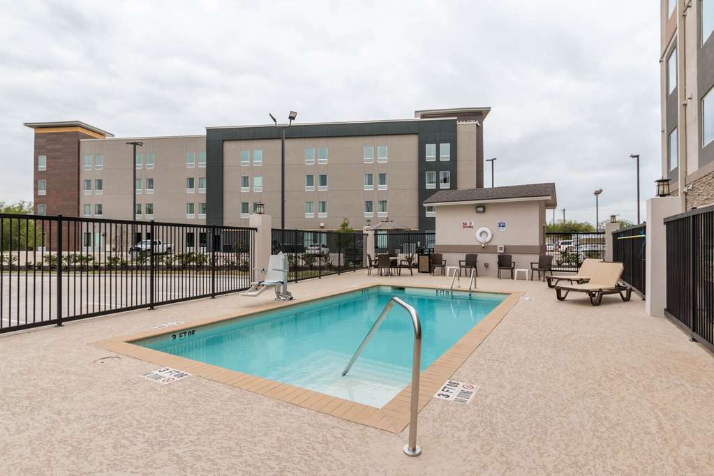sleep inn and suites college station near university