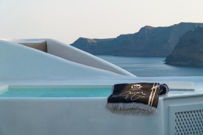 ducato di oia adults only