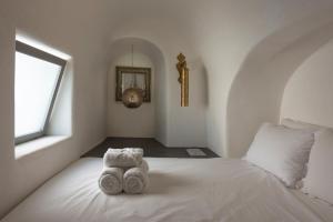 ducato di oia adults only