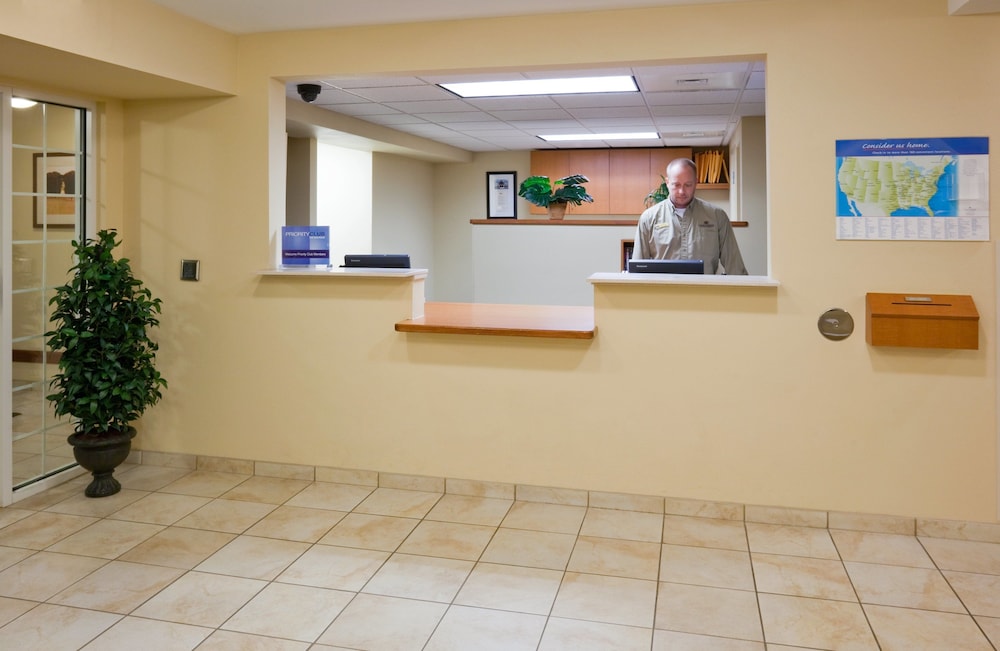candlewood suites milwaukee brown deer by ihg