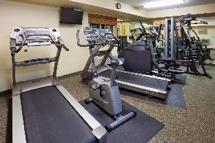 candlewood suites milwaukee brown deer by ihg