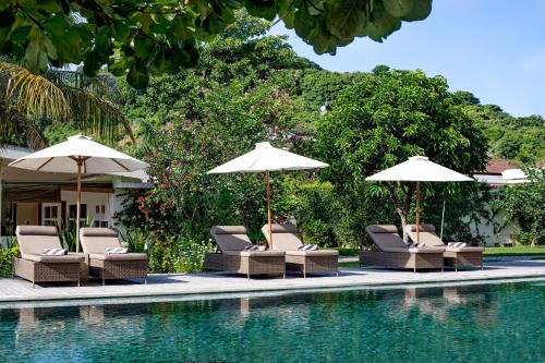 kokomo resort gili gede