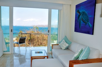 kokomo resort gili gede