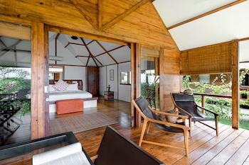 kokomo resort gili gede