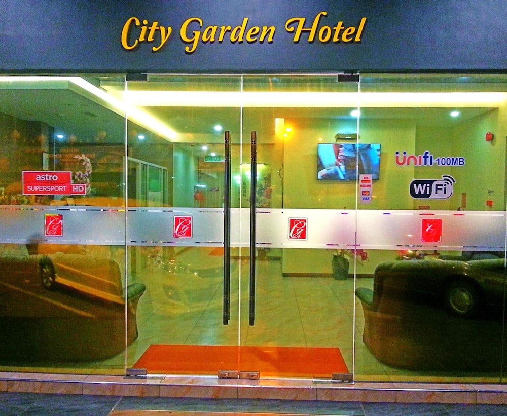 city garden hotel