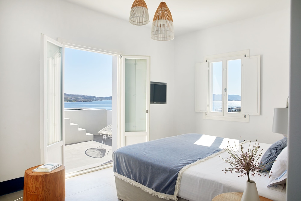 milos breeze boutique hotel