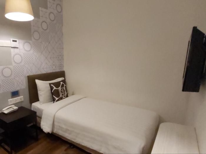 9 square hotel subang jaya