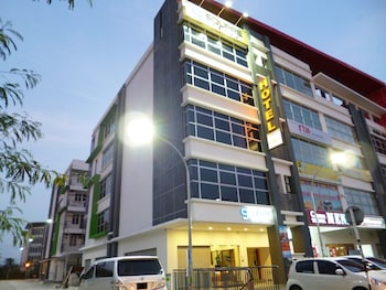 9 square hotel bangi