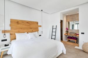 portes mykonos suites and villas