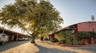 mokoro lodge