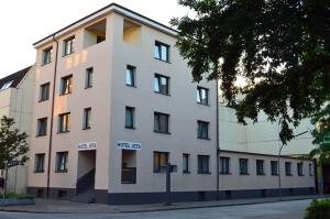 hotel jeta